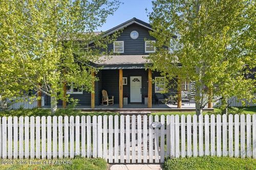 365 E Broadway Ave, Jackson, WY, 83001-8636 | Card Image