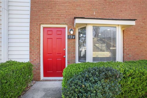 124 Holcomb Ferry Rd, Roswell, GA, 30076-2030 | Card Image