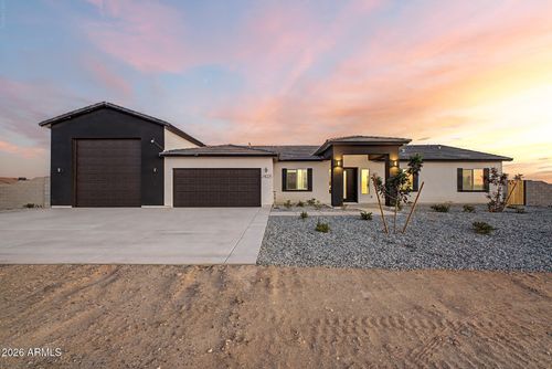 24025 W Beacon Ln, Wittmann, AZ, 85361 | Card Image