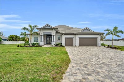 3406 Nw 3rd Terrace, House other with 4 bedrooms, 4 bathrooms and null parking in Cape Coral FL | Image 3