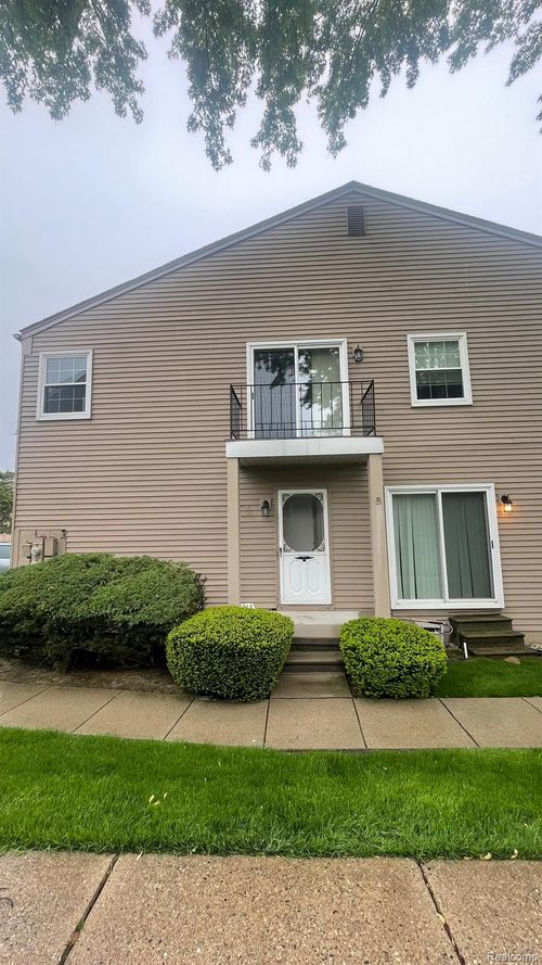 23743 Stonehenge Blvd, Novi, MI, 48375-3778 | Card Image