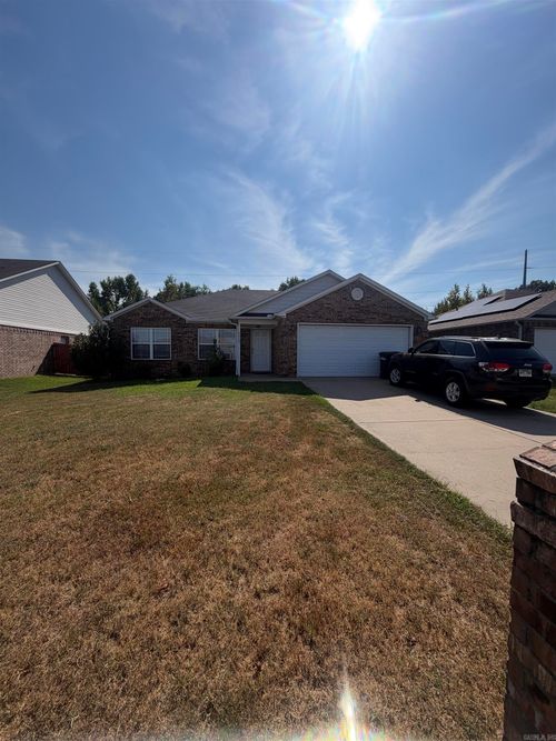 5525 Trammell Estates Dr, North Little Rock, AR, 72116 | Card Image