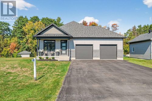 167 Roxanne Street, Clarence Rockland, ON, K0A1N0 | Card Image