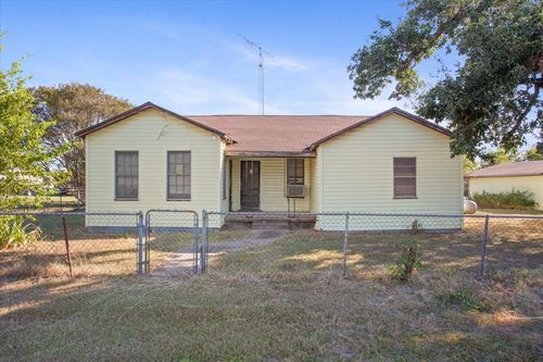 100 County Road 120c, Riesel, TX, 76682-3726 | Card Image