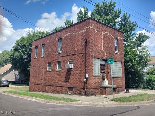 555 Corice St, Akron, OH, 44311-2263 | Card Image