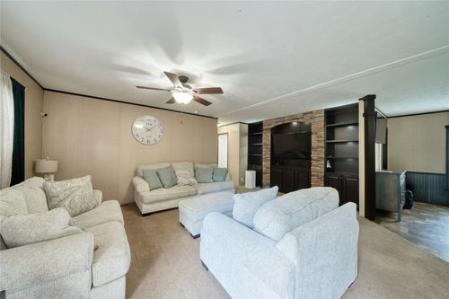 103 County Road 370, Splendora, TX, 77372-4164 | Card Image