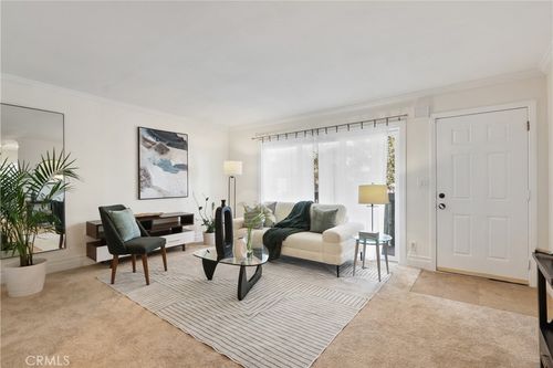 unit-203-23304 Marigold Ave, Torrance, CA, 90502-2758 | Card Image