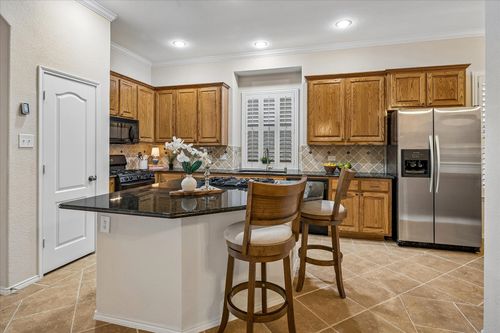 2824 Lacompte Dr, Dallas, TX, 75227-1362 | Card Image