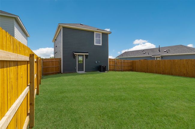 175 Safflower Dr, House other with 3 bedrooms, 3 bathrooms and null parking in Uhland TX | Image 20