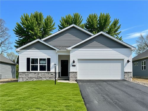 367 Gleneagles Dr, Butler, PA, 16001-1170 | Card Image