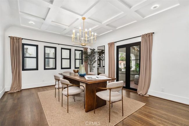 TOP FLOOR DINING ROOM | Image 30