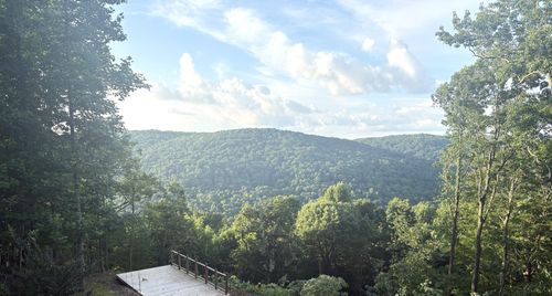 460 Cross Creek Dr, South Pittsburg, TN, 37380-3100 | Card Image