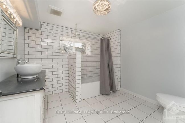 220 Vances Side Rd, House other with 4 bedrooms, 5 bathrooms and 8 parking in Dunrobin ON | Image 25