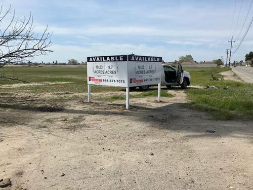 5833 S Union Ave, Bakersfield, CA, 93307 | Card Image