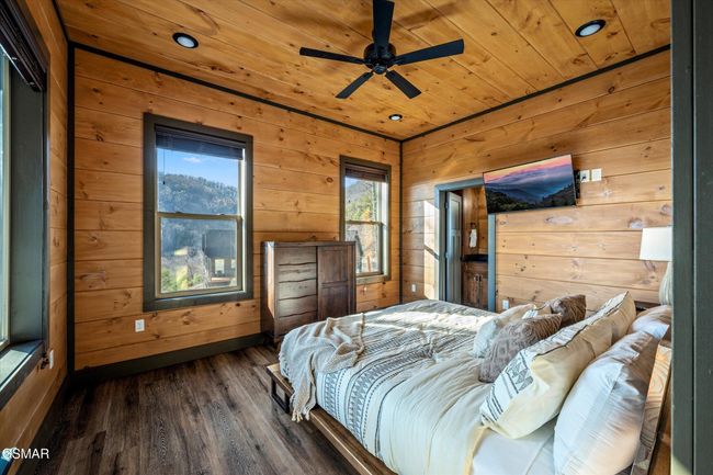 1852 Mountain Ash Way, House other with 5 bedrooms, 6 bathrooms and null parking in Sevierville TN | Image 34