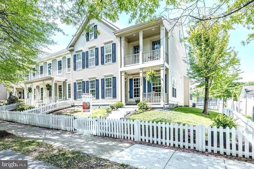 20333 Charter Oak Dr, ASHBURN, VA, 20147-7411 | Card Image