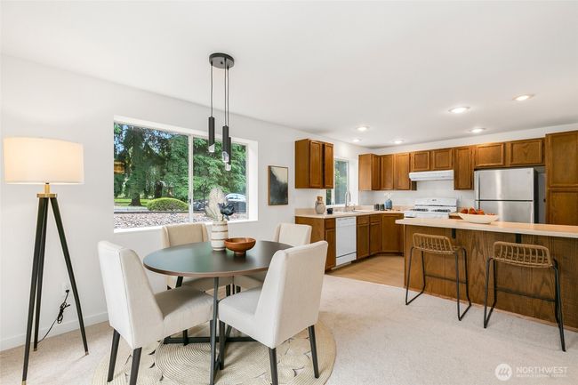 20039 99 Th Ct Ne, House other with 3 bedrooms, 3 bathrooms and 2 parking in Bothell WA | Image 11