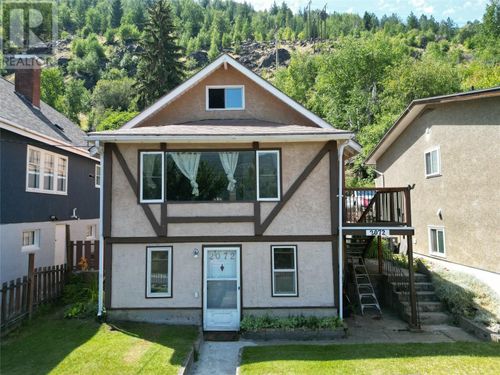 2072 Daniel St, Trail, BC, V1R4G9 | Card Image