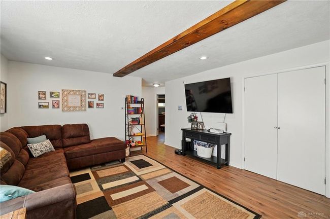 1243 White Oak Dr, House other with 3 bedrooms, 2 bathrooms and null parking in Springfield OH | Image 10