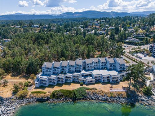 302-3555 Outrigger Rd, Nanoose Bay, BC, V9P9K1 | Card Image
