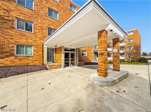 396-521 Tollis Pkwy, Broadview Heights, OH, 44147-1817 | Card Image