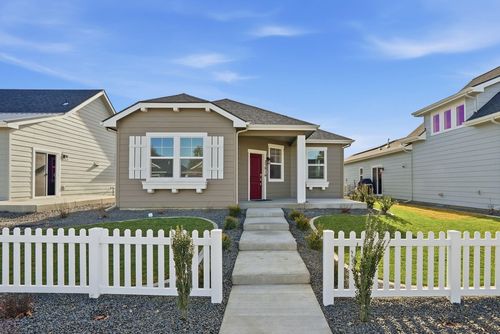 23016 E Edgewater Ln, Liberty Lake, WA, 99019-4522 | Card Image