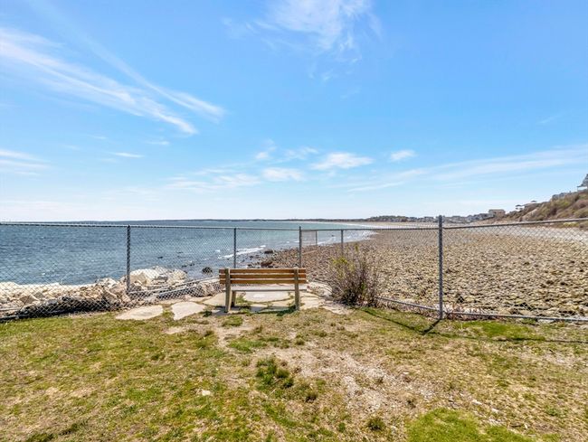 65 Holbrook Ave, House other with 1 bedrooms, 2 bathrooms and 4 parking in Hull MA | Image 27