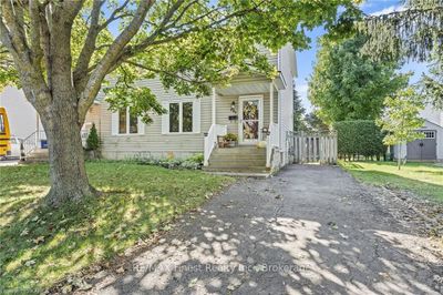 491 Grandtrunk Ave, House attached with 3 bedrooms, 2 bathrooms and 3 parking in Kingston ON | Image 1