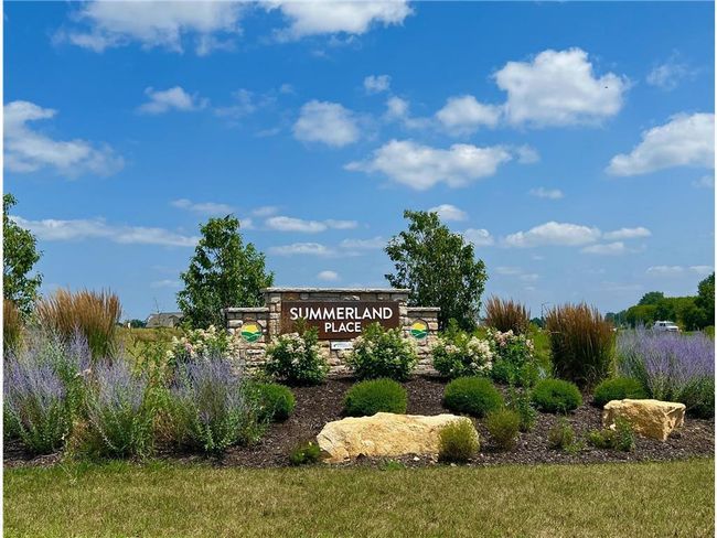 Welcome to Summerland Place. | Image 26