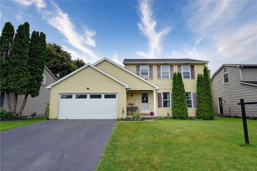 138 Pebbleview Dr, Greece, NY, 14612-4119 | Card Image
