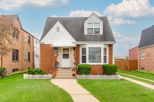 7523 W Cleveland St, Niles, IL, 60714-2953 | Card Image