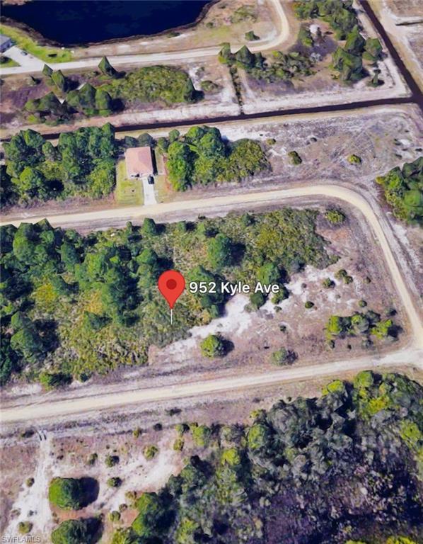 Land in LEHIGH ACRES 3
