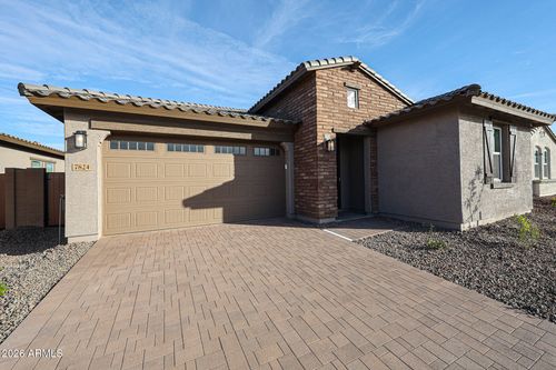7824 W Tether Trl, Peoria, AZ, 85383-7436 | Card Image