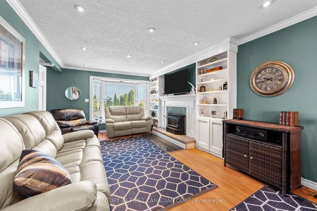 13972 Elginfield Rd, House other with 3 bedrooms, 2 bathrooms and 8 parking in Lucan ON | Image 10