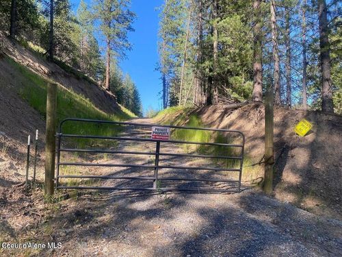 330 Lower Page Rd, Smelterville, ID, 83868 | Card Image