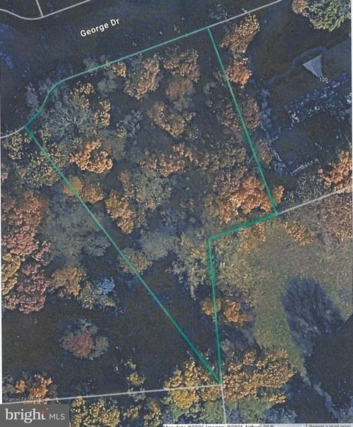 3 George Dr, NEW HOLLAND, PA, 17557 | Card Image