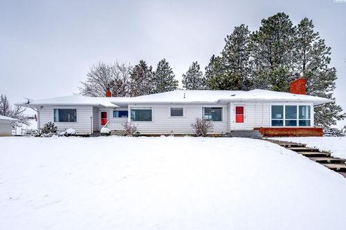 6451 Thorn Creek Rd, Thornton, WA, 99176 | Card Image