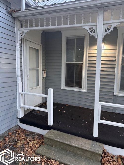 203 Park St, Hedrick, IA, 52563 | Card Image