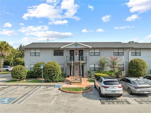 201-205 Poinsettia Pine Ct, TAMPA, FL, 33612-4360 | Card Image