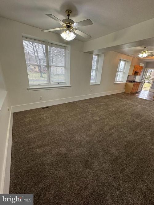 349 Forrest Ave, ELKINS PARK, PA, 19027-1628 | Card Image