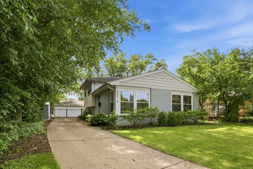 1804 Winthrop Rd, Highland Park, IL, 60035-3745 | Card Image