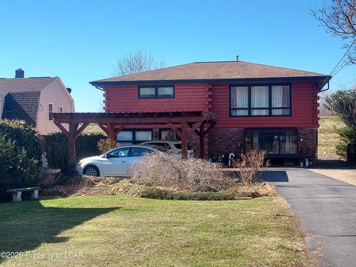 372 Union St, Luzerne, PA, 18709-1430 | Card Image