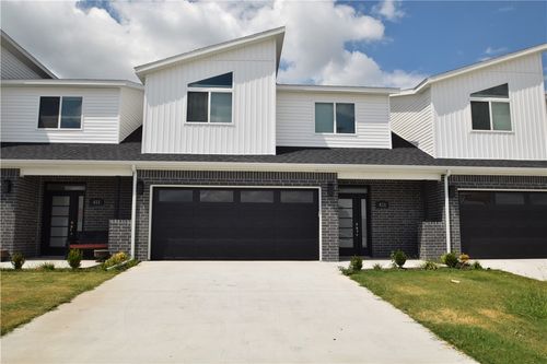 421 Amethyst Rd, Centerton, AR, 72719-5140 | Card Image