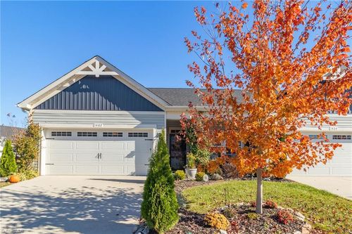 1402 Hunting Hawk Dr, Kernersville, NC, 27284-0221 | Card Image