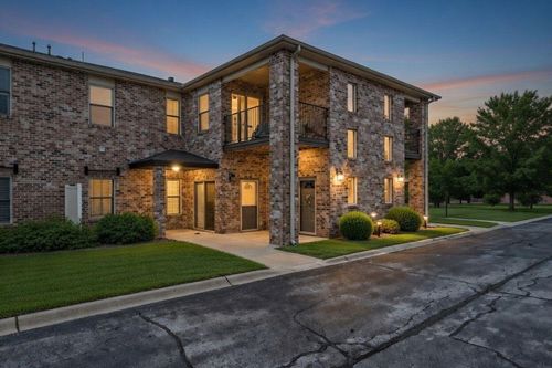 1346 Parke Dr, Crown Point, IN, 46307 | Card Image