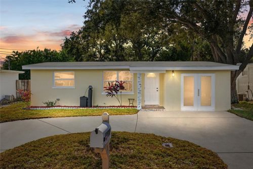 10578 117th Dr, LARGO, FL, 33773-2403 | Card Image