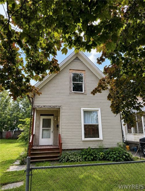 13 3rd Ave, North Tonawanda, NY, 14120-6627 | Card Image