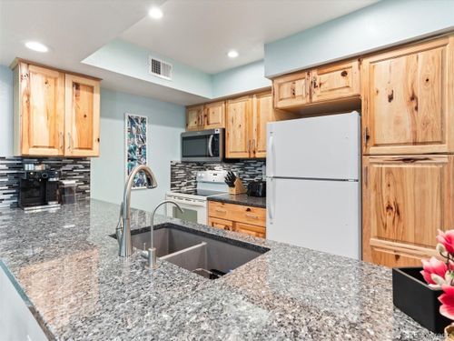 apt-2d-4301 S Pierce St, Denver, CO, 80123-1385 | Card Image