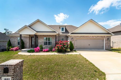 16011 Burleigh Ct, Little Rock, AR, 72210-5849 | Card Image
