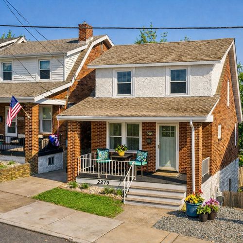 2275 Spokane Ave, Pittsburgh, PA, 15210-4411 | Card Image